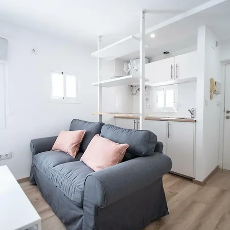 Apartamento El Estudio Del Poeta Apartment *
